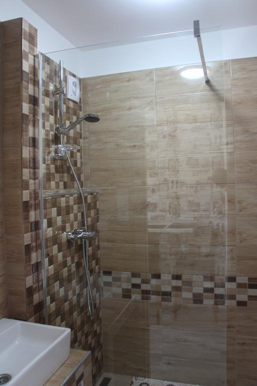Verona Apartman Сегед Экстерьер фото