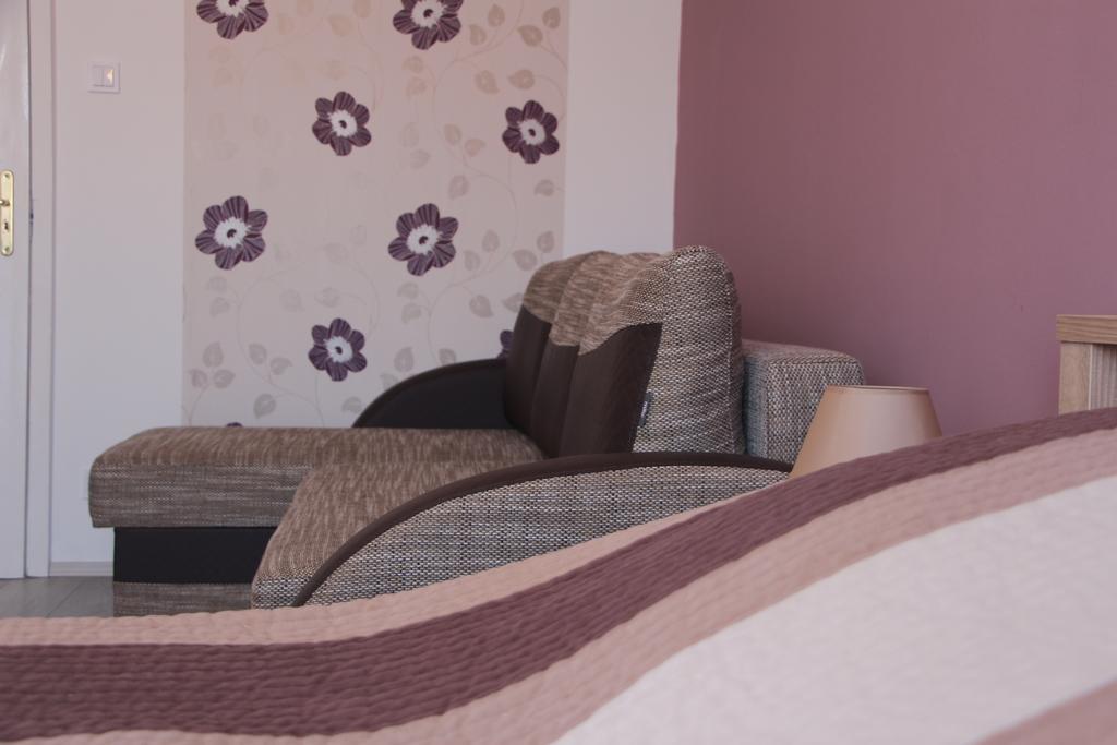 Verona Apartman Сегед Экстерьер фото